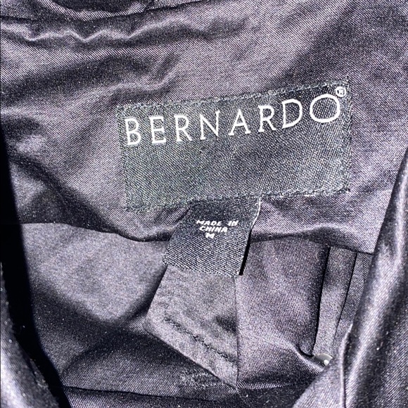 ⭐️ Gorgeous Black Bernardo coat - Picture 7 of 14